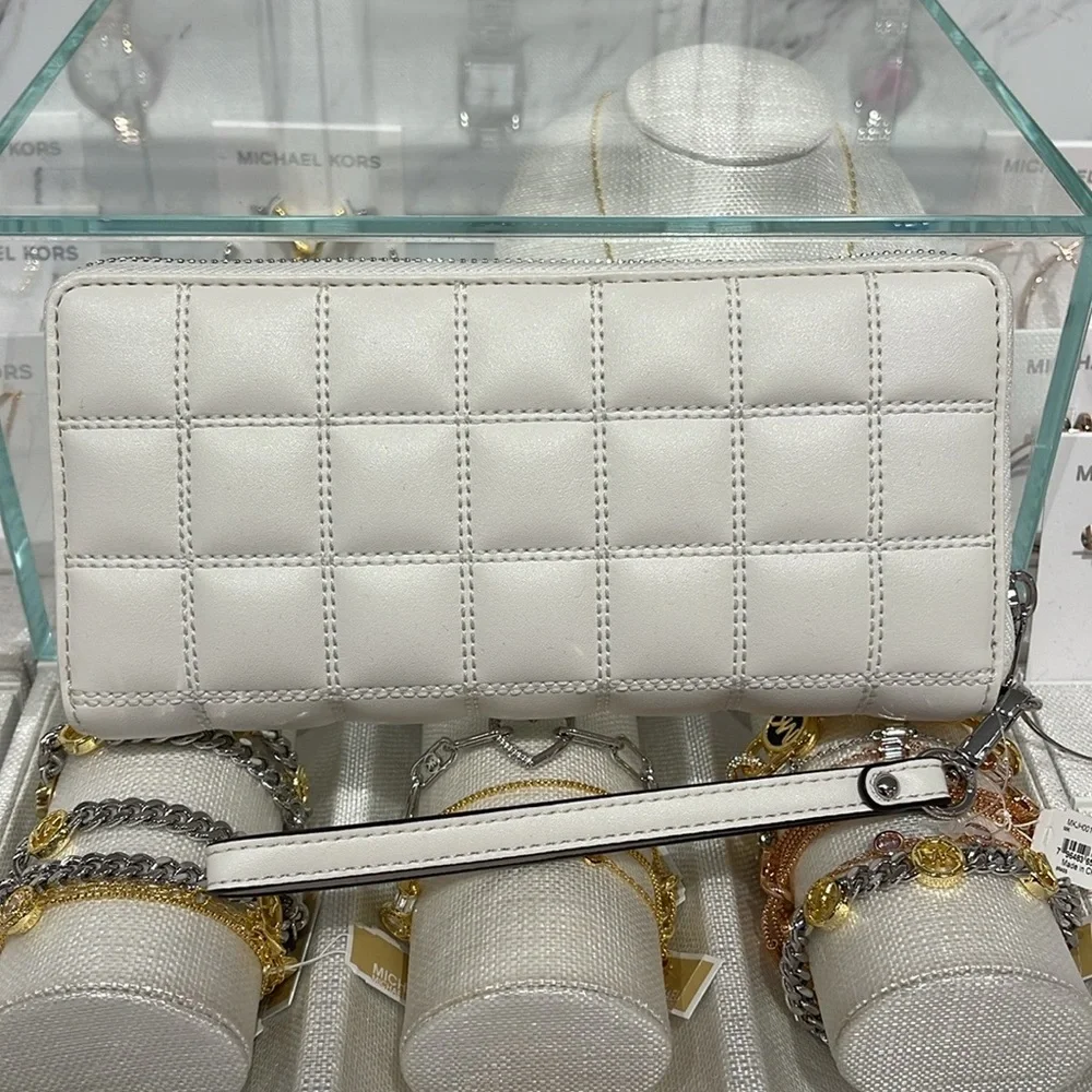 MICHAEL KORS
Continental Wristlet Phone Case Wallet
Optic White
NWT - Picture 13 of 16